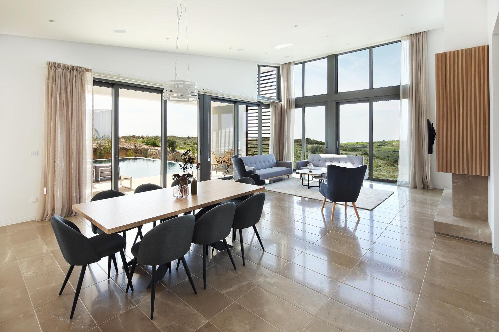 Minthis Resort Tsadha Exteriér fotografie Interior of a typical home at the Park